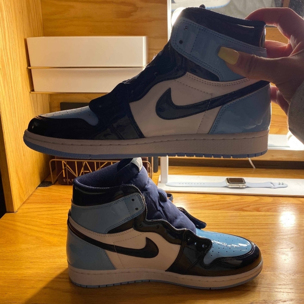 Nike jordan 1 blue chill